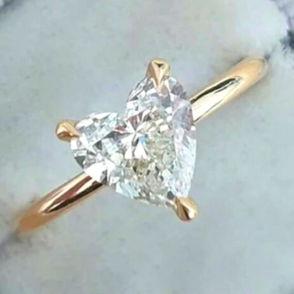 Cubic Zirconia Heart Ring